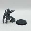 Warhammer 40k: Orks Commemorative Series Goff Rocka (AZ185)