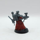 Warhammer 40k: Space Marines Blood Angels Sanguinary Priest Old (AT049)