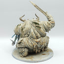 Warhammer Age of Sigmar: Maggotkin of Nurgle Great Unclean One (AR044)