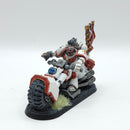 Warhammer 40k: Space Marines White Scars Bikes - Well Painted (AF066)