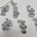 Citadel Marauder Dwarfs with Greataxes and Standard - Metal AW185