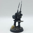 Warhammer Horus Heresy: Space Marine Raven Guard Master of Signals - Painted (AQ083)
