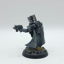 Warhammer Horus Heresy: Space Marine Raven Guard Chaplain/Praetor - Painted (AD211)