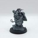 Warhammer 40k: Leagues of Votann Einhyr Champion (AA159)