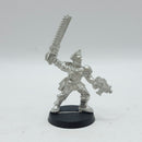 Warhammer 40k: Astra Militarum Cadian Officers (AZ083)