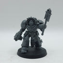 Warhammer 40k: Space Marines Chaplain in Terminator Armour (AJ095)