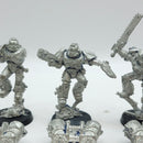 Warhammer 40k: Space Marines x4 Metal Vanguard Veterans (AT189)