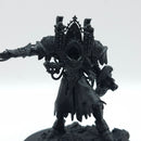 Warhammer 40k: Adepta Sororitas Morvenn Vahl - No Head (AT215)
