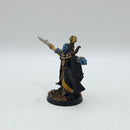Warhammer 40k: T'au Empire Finecast Ethereal with Honour Blades (AJ065)