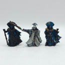 Warhammer 40k: T'au Empire Finecast Ethereal with Honour Blades and Guards (AO030)
