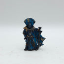 Warhammer 40k: T'au Empire Finecast Ethereal with Honour Blades and Guards (AO030)