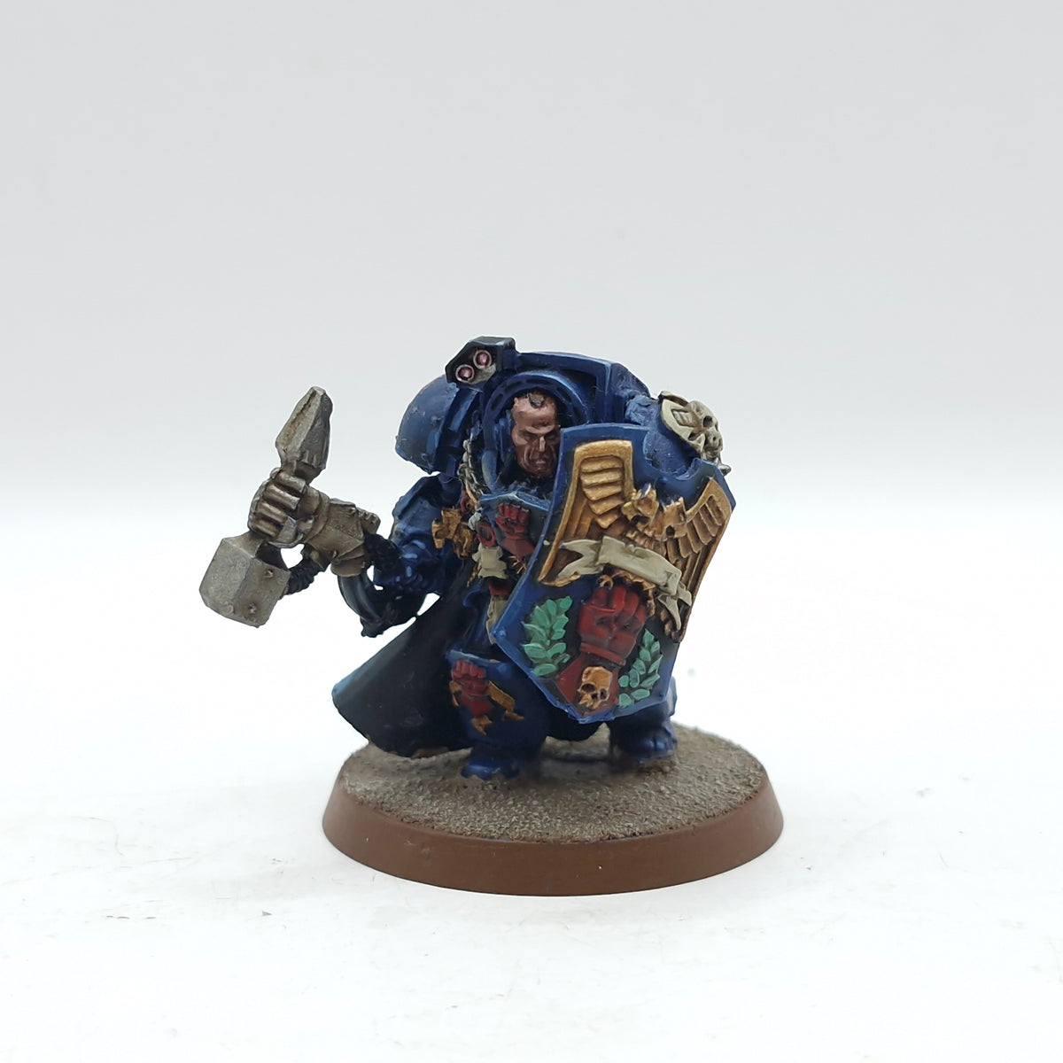 Warhammer 40k: Space Marine Crimson Fists Captain Lysander Finecast - Well Painted (AH127)