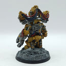 Warhammer 40k: Ork Big Mek - Painted (AZ107)