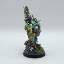 Warhammer 40k: Orks Painboy - Painted (AF030)