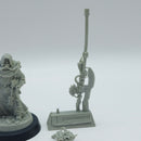 Warhammer 40k: Adeptus Titanicus Forge World Tech Priest Enginseer OOP (AJ204)