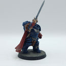 Warhammer 40k: Space Marines Crimson Fists Gravis Captain - Painted (AD061)