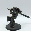 Warhammer 40k: Adeptus Custodes Forge World Achillus Dreadnought - Part Painted (AZ202)