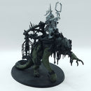 Warhammer Age of Sigmar: Orruk Warclans Snatchaboss on Sludgeraker Beast (AR017)