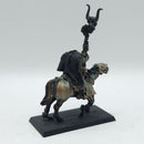 Warhammer The Old World: Warriors of Chaos Metal Sorcerer of Chaos on Chaos Steed (AC038)