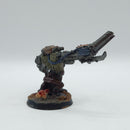 Warhammer 40k: Orks Mad Dok Grotsnik - Painted (AT235)