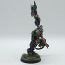 Warhammer 40k: Orks Nob with Waaagh Banner OOP - Painted (AD106)