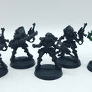 Warhammer 40k: Aeldari Eldar Finecast Striking Scorpions (BH217)