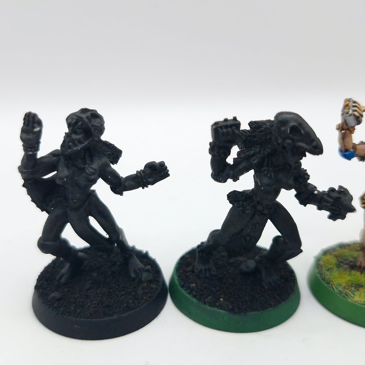Warhammer Blood Bowl: Metal Amazon Team Kara Temple Harpies BP084