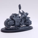 Warhammer 40k: Space Marines Chaplain on Bike BN052