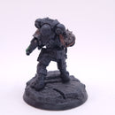 Warhammer 40k: Space Marines Converted Lieutenant in Reiver Armour Iron Warriors BO163