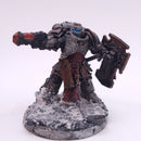 Warhammer 40K: Space Marines Lieutenant with Storm Shield Iron Warriors BJ105