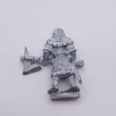 Warhammer The Old World: The Empire Thief and Theobald Lockblow BP003