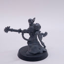 Warhammer 40k: Adeptus Mechanicus Corpuscarii Electro-Priests BR151