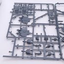 Warhammer 40k: Space Marines Dark Angels Dark Talon Fighter With Sprue AX016