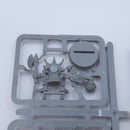 Warhammer 40k: Orks Ork Boyz 1993 On Sprue AD118