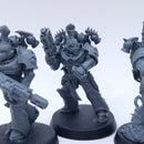 Warhammer 40k: Chaos Space Marines Emperor's Children Tormentors AT222