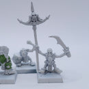 Warhammer Old World: Forest Goblin Shaman Leader Drummer Standard Bundle BI082