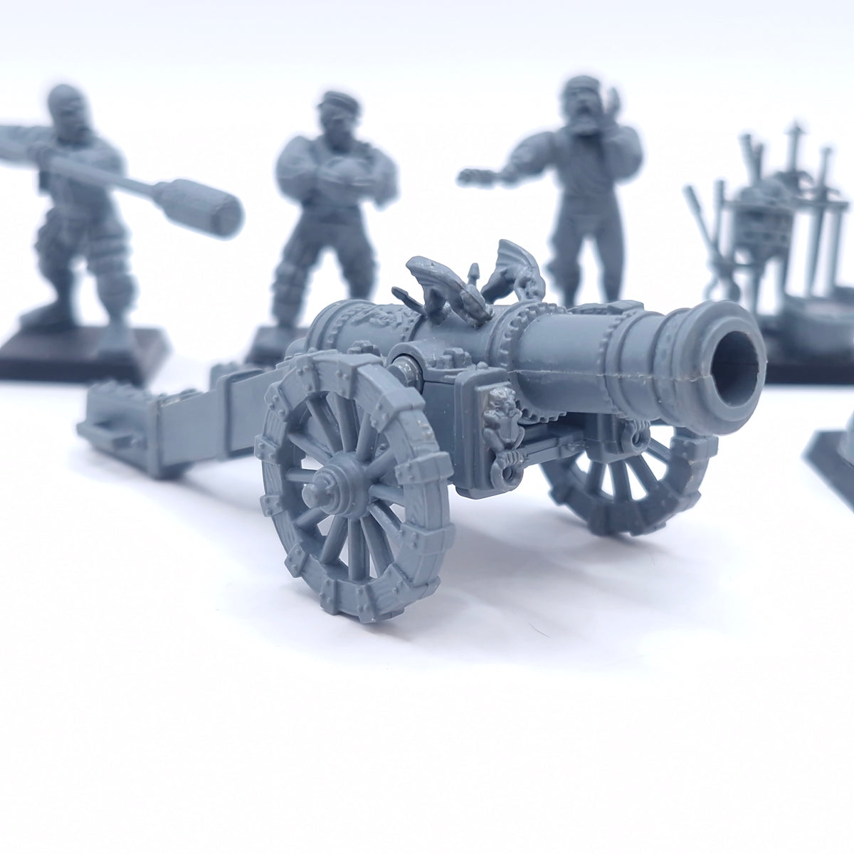 Warhammer Old World: Empire Cannon Crew and Engineer with Hochland Long Rifle AE018