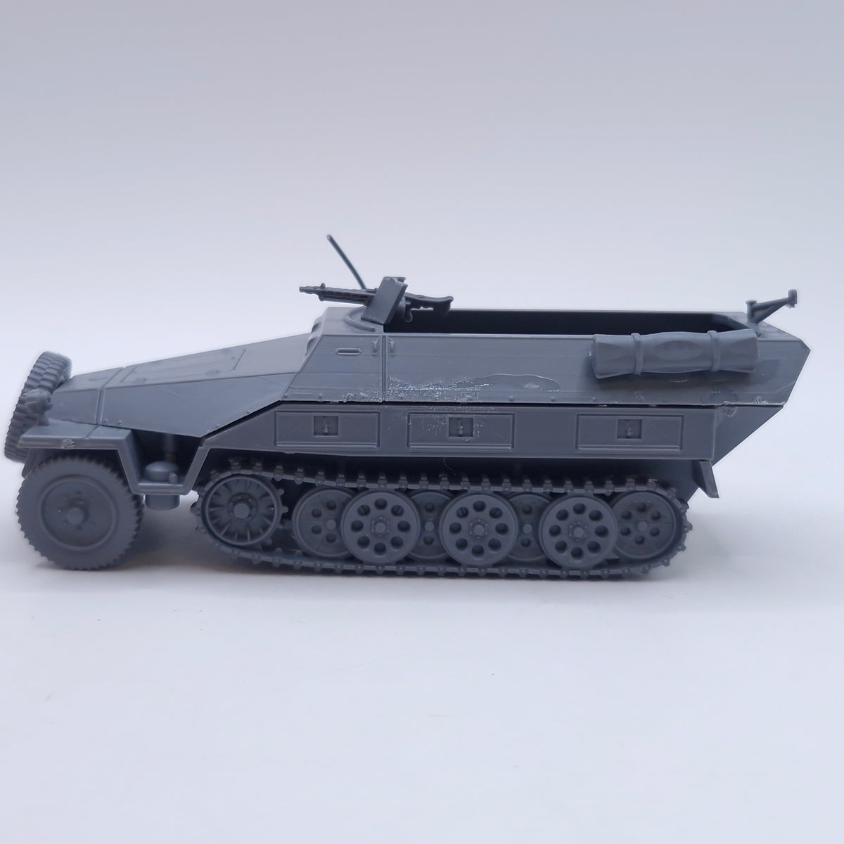 Bolt Action: British Sd.Kfz 251/10 ausf D (37mm Pak) Half Tracks AH146