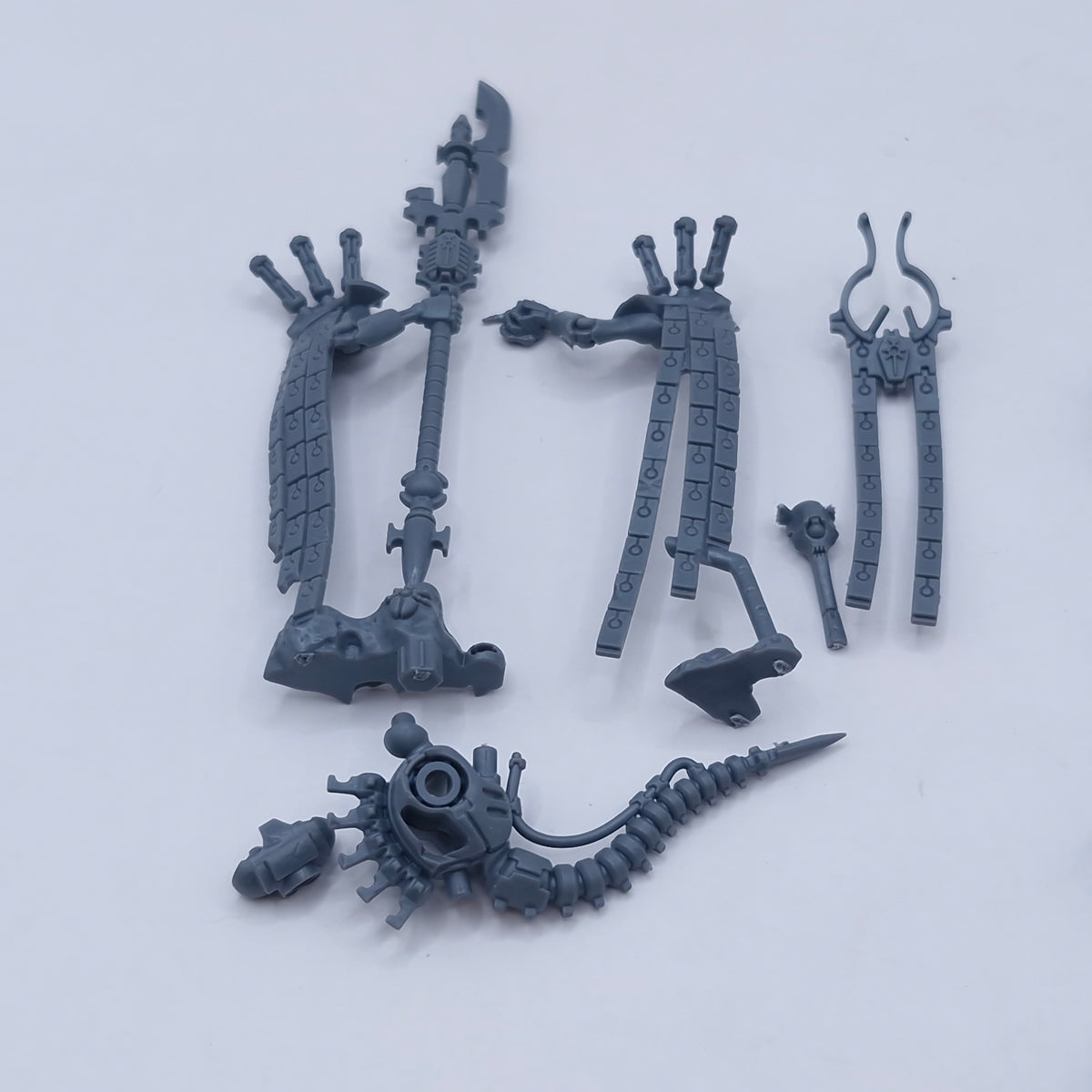 Warhammer 40k: Necron Plasmancer with Cryptothralls Unassembled BP098