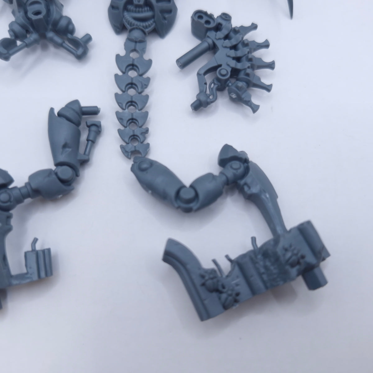 Warhammer 40k: Necron Skorpekh Lord with Plasmacyte Unassembled BH214