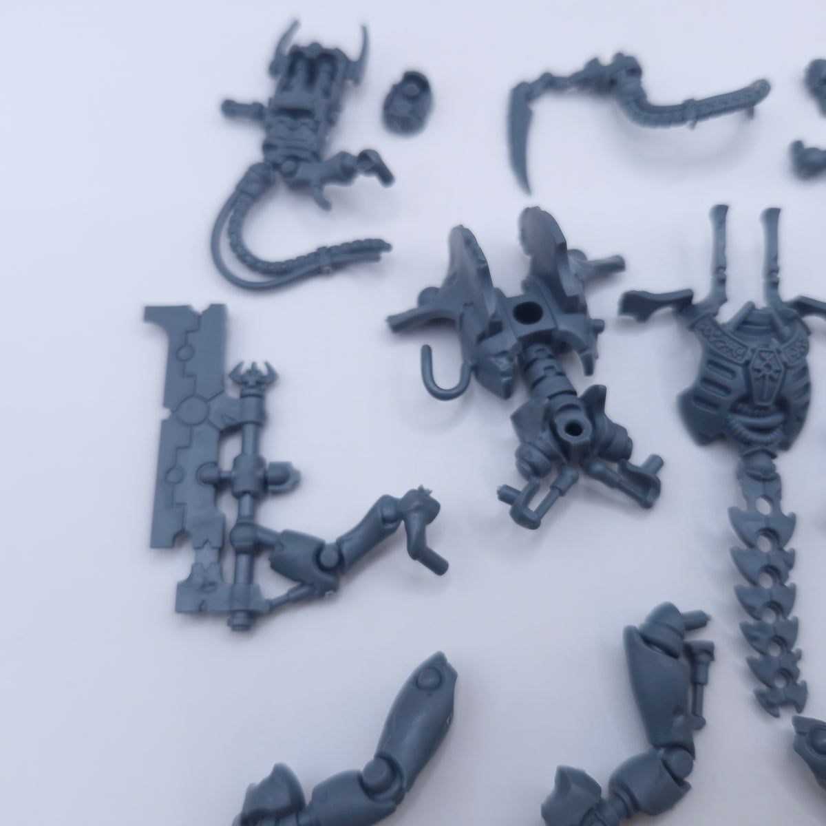 Warhammer 40k: Necron Skorpekh Lord with Plasmacyte Unassembled BH214