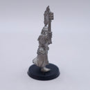 Warhammer Mordheim: Witch Hunters Witch Hunter with War Hound AJ233