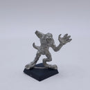 Warhammer Old World: Chaos Harpy Marauder Missing Wings BSB55
