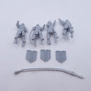 Warhammer Lord of The Rings: Iron Hills Ballista Crew Only  AT081