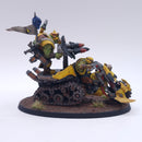 Warhammer 40k: Orks Ork Wartrakk Painted AW149
