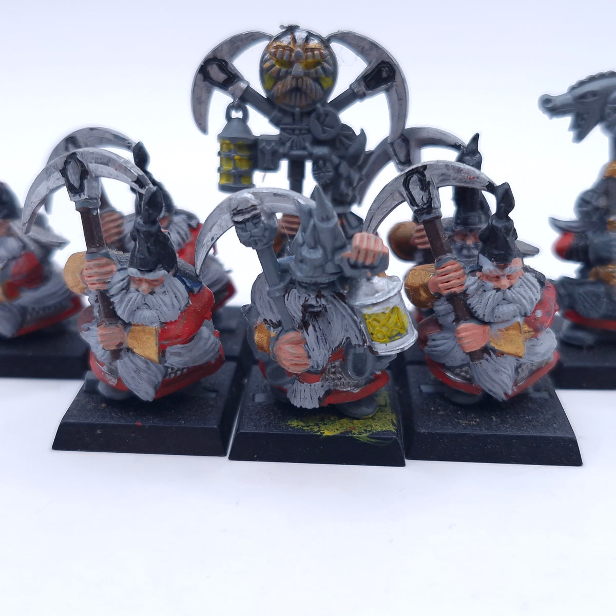 Warhammer Old World: Dwarfen Mountain Holds Dwarf Miners BO012