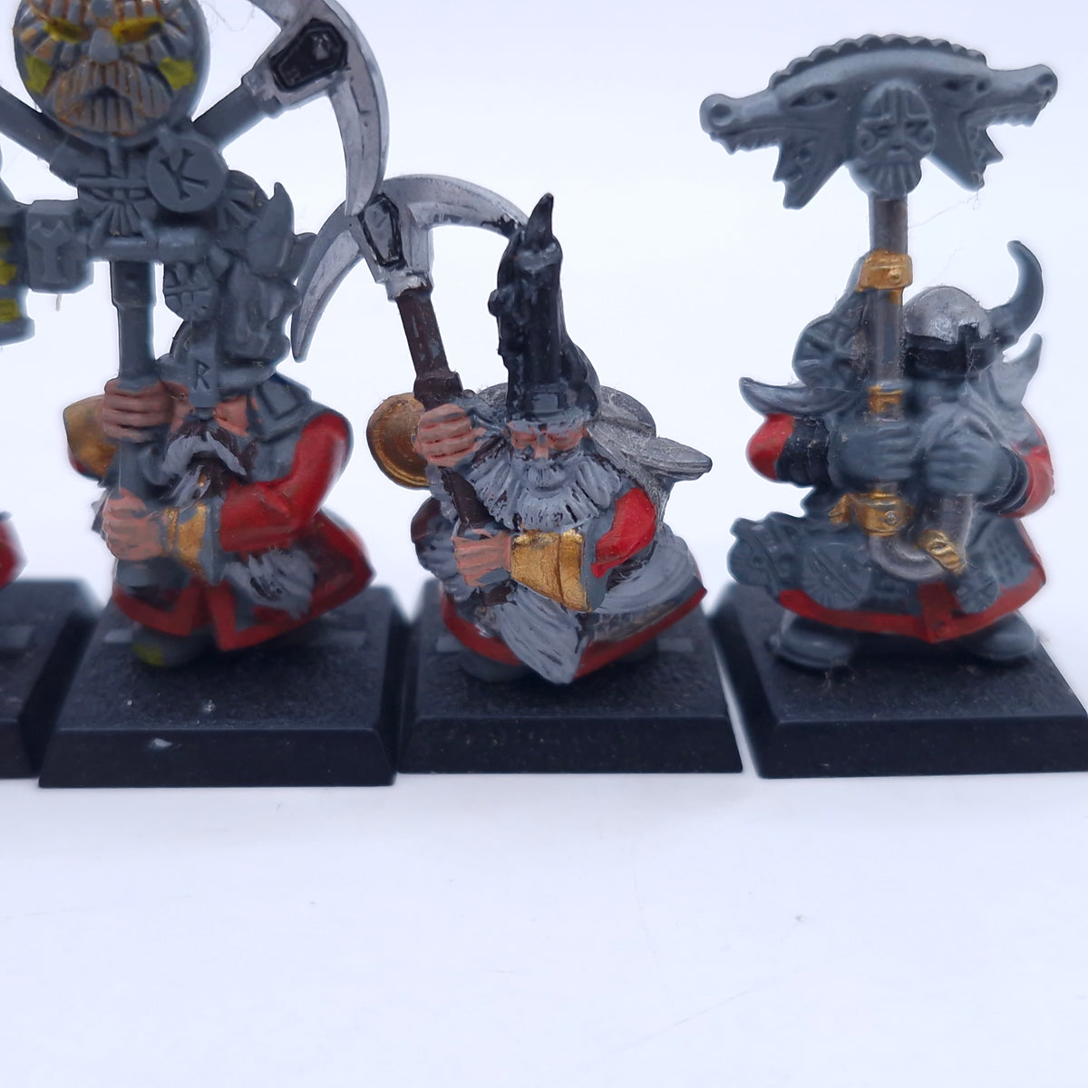 Warhammer Old World: Dwarfen Mountain Holds Dwarf Miners BO012