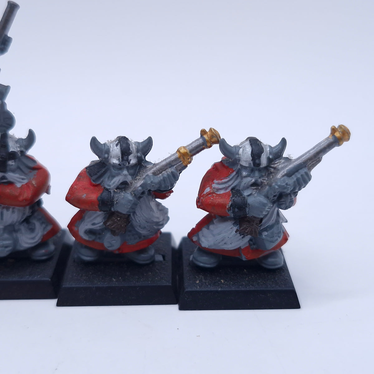 Warhammer Old World: Dwarfen Mountain Holds Dwarf Thunderers AC114