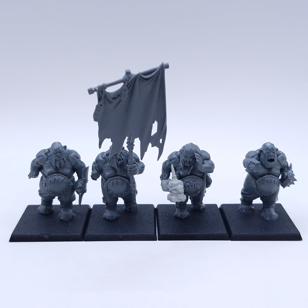 Warhammer The Old World: Ogor Kingdoms Ogor Bulls BSB09