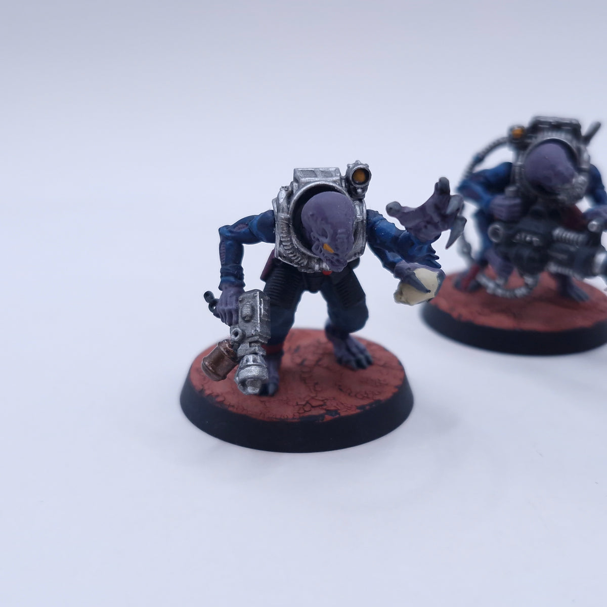 Warhammer 40k: Genestealer Cults Acolyte Hybrids with Acolyte Iconward Painted BTA16